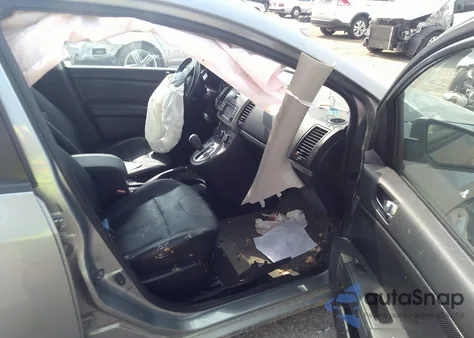 2011 Nissan Sentra 2.0Sl z USA, uszkodzony, nr VIN 3N1AB6AP4BL665389